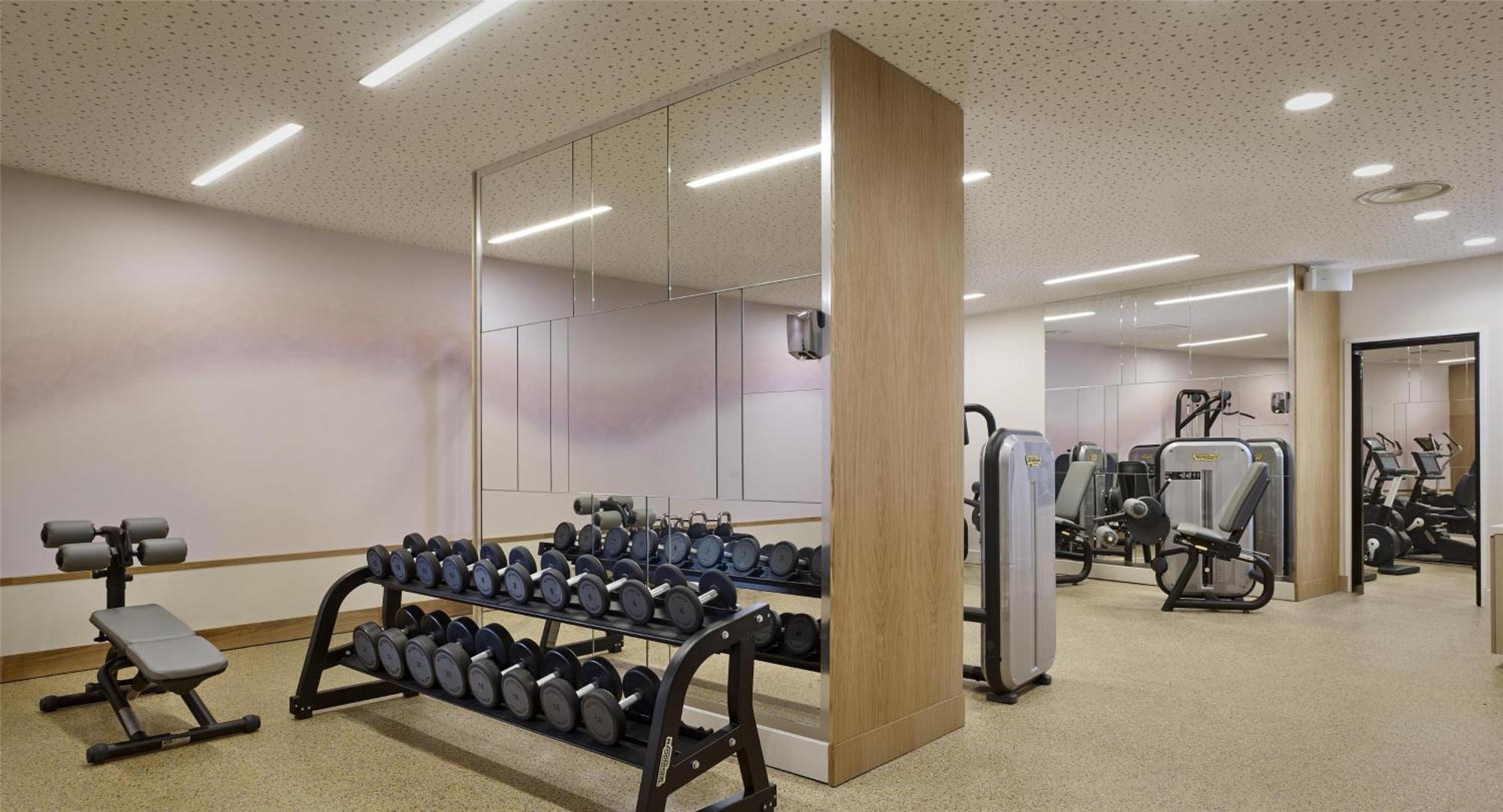 Hyatt Regency Etoile 4* Parigi