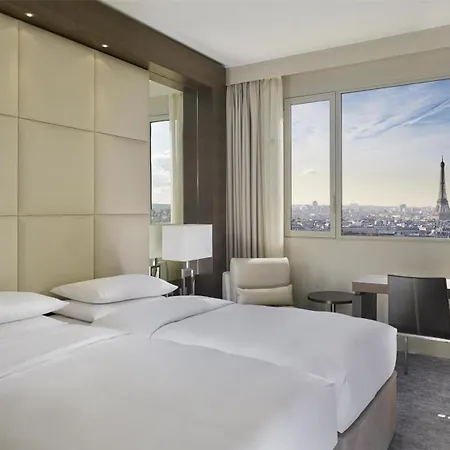 Hyatt Regency Paris Etoile Hotel Exterior photo