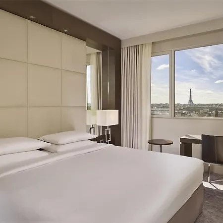 Hyatt Regency Paris Etoile Hotel Exterior photo