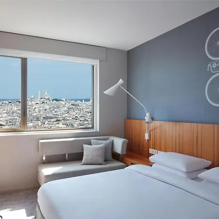Hyatt Regency Paris Etoile Hotel Exterior photo