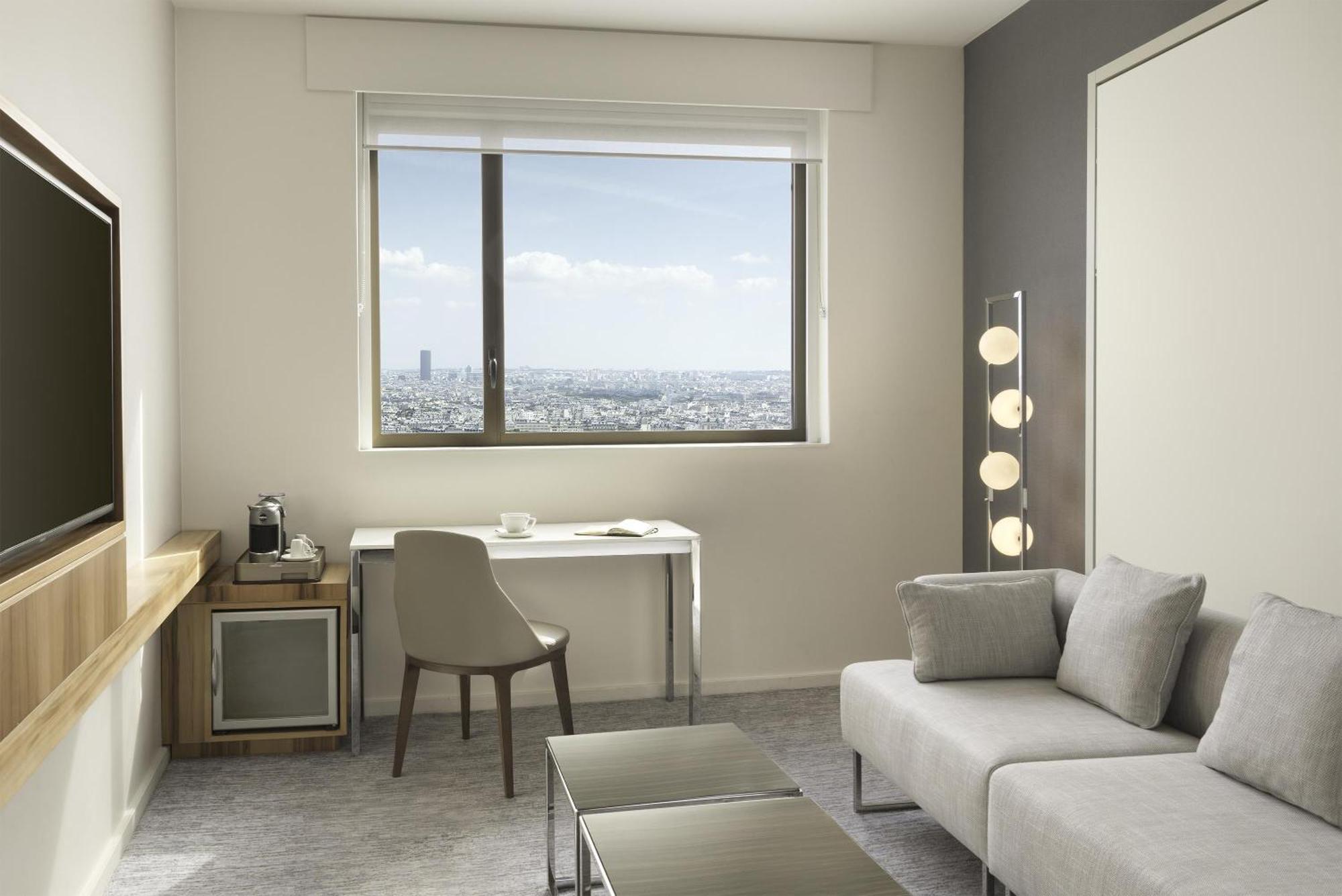 Hyatt Regency Etoile Hotel